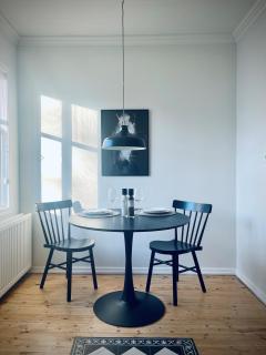 Day Dream Central Akureyri Three Bedroom Apt - Akureyri - 3