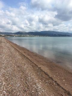 Seaside apartment with private garden - 9