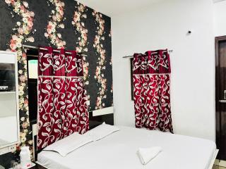 Hotel Airlines - Calcutta - 6