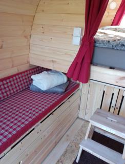 Schlaffass und Hütte mit Teich - Klöch - 7