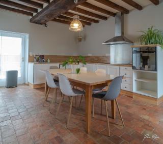 Gîte La Pironnière - Piscine, Nature, au bord de la Rivière - 9