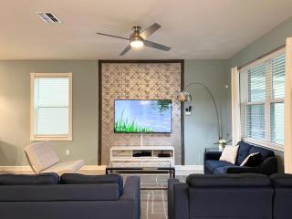 Vila 8 Bedrooms 5 bathrooms and theater room, golf course view - Kissimmee - 1