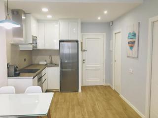 Apartamento a 50 mts playa con piscina en Blanes muy céntrico y acogedor. - Blanes - 5