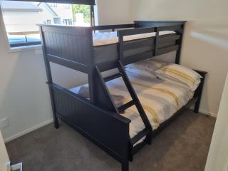 Modern bach ideal for rest and relaxation - Kinloch - 2
