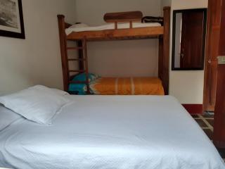 Hostal La Comedia - 7