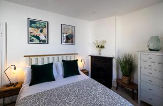 Cosy Cottage for Couples, Parking, 3 Min 2 Beach - 8