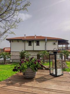 La Veranda къща за гости Царево - 4