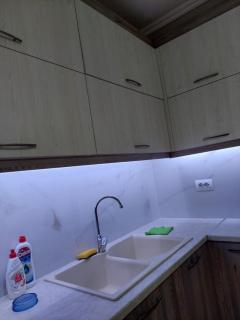 B & D Apartment - Sarandë - 3