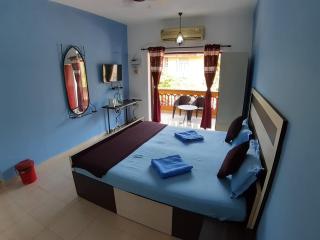 PHOENIX HOLIDAY HOME - Candolim - 8