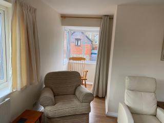 Spacious first floor apartment in the centre of Church Stretton with free parking - 8