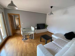 Apartamento a 5 min caminando de la Playa Sta. Cristina, Oleiros (Terraza, Parkin, ) - Oleiros - 9