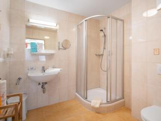 Apartment Rosa-6 by Interhome - 1