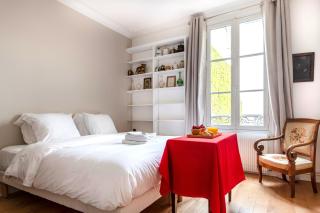 Eiffel Tower Lourmel Residence - 9