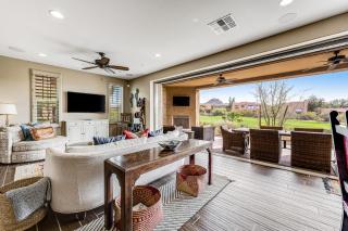 Easy Living on the Greens - Scottsdale - 9