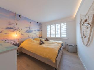 Apartment Charlie stylish apartment near beach by Interhome - De Haan - 7