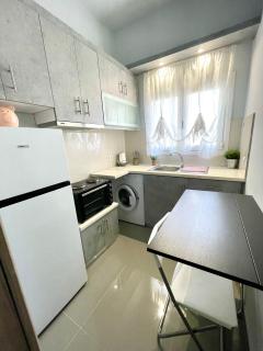 Luxury Flat in Hilton, 3' from metro, VFM! - Athens - 6