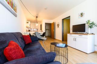 Ferienwohnpark Immenstaad am Bodensee Zwei-Zimmer-Apartment 49 33 - 9