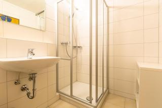 Ferienwohnpark Immenstaad am Bodensee Zwei-Zimmer-Apartment 49 45 - 2