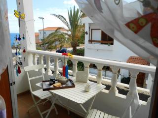 Cozy House in Candelaria, Sea View - 9
