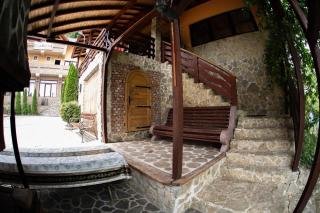 Pensiunea Casa Dana - 8