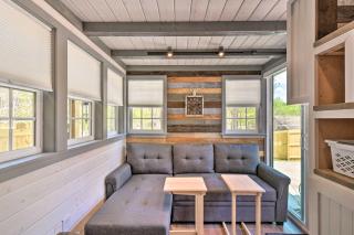 Blairsville Tiny Home with Covered Furnished Deck! - Blairsville - 2