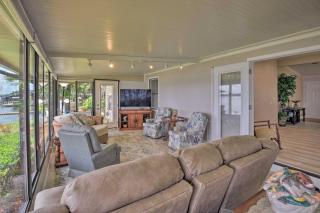 Picturesque Retreat on St Johns River and Docks - Georgetown - 1