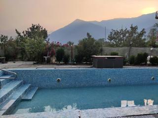 Countryside Himalayan Resort - Manāli - 8