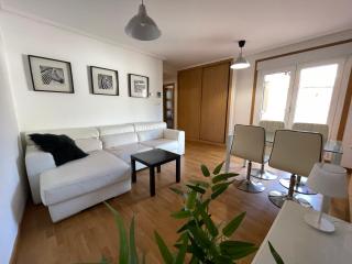 Apartamento a 5 min caminando de la Playa Sta. Cristina, Oleiros (Terraza, Parkin, ) - Oleiros - 0