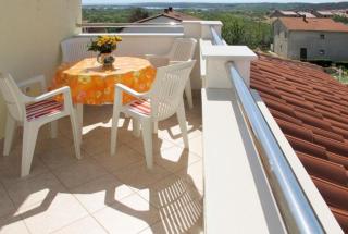 Apartment Celina - Ližnjan - 1