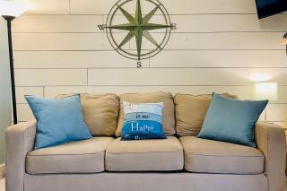 Coastal Studio with Amenities Walk to Padre Beach! - Corpus Christi - 6