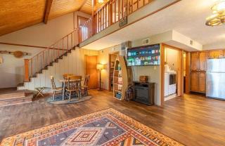 Cherokee Lake Cottage by Staycating - Jefferson City - 6