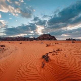 The sun of Wadi Rum - Wadi Rum - 9