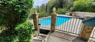 Old trainhouse with big pool - Lorgues - 2
