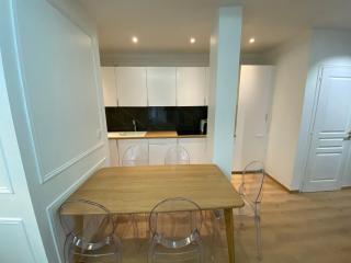 Lovely Spacious Large Patio Heart of Monaco - 2