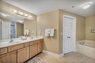 Lighthouse on the Bay 2213 - Large Pet Friendly Condo-Inquire for Boat Slip - Orange Beach - 8