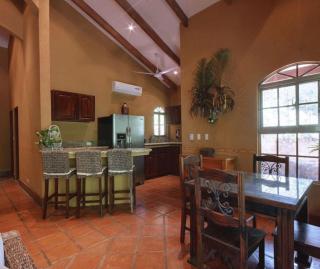 4 Architectural homes, Pool and High-Speed Internet - Lagunillas - 1