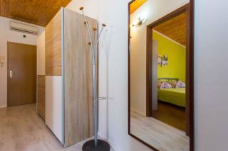 Apartments in Porec - Istrien 42535 - Kukci - 1