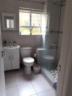 Lands End Family Only Apartment - Ballito - 6