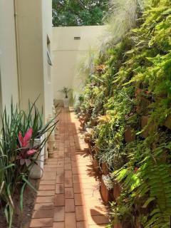 Lands End Family Only Apartment - Ballito - 4