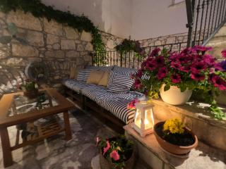Stone House Hedonia - Blato - 9