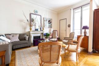 Veeve - Vintage Violet - París - 9