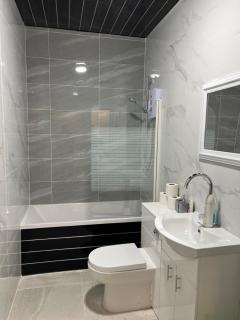 The Bake Apartment - 5 bedroom Large Apartment sleeps up to 16 person - Newcastle upon Tyne - 5