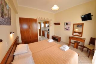 Blue Heaven Apartments - Agios Georgios Pagon - 9