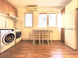 National Arena Studio 2 - 5