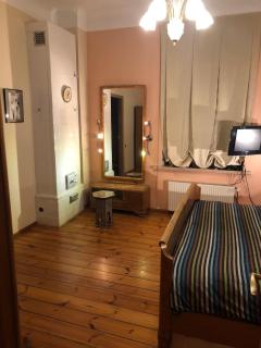 Classical large apartment on Alberta street, FREE locked PARKING - Riga - 1