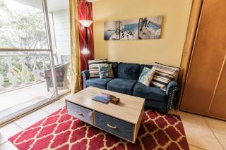 NAUTICAL THEME GARDEN VIEW STUDIO - KONA ISLANDER INN CONDOS condo - 9
