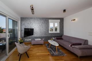 Apartment Angels - 3