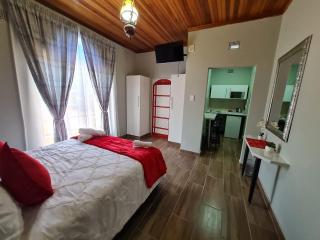 Danrit Guesthouse - Uncapped wifi - Roodepoort - 9