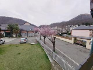 Appartement T2 avec balcon à Argelès Gazost - Argelès-Gazost - 2