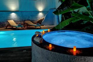 Valantas Garden Suite - 9